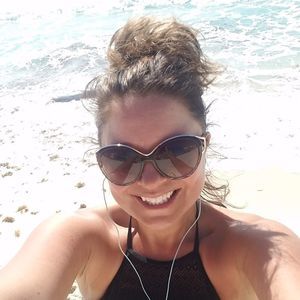 Meet your Posher, Mandy